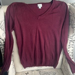 Red v neck sweater size small